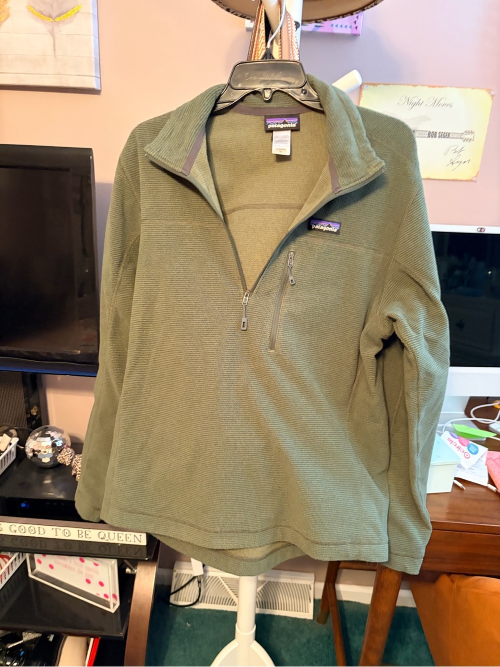Patagonia Men's Olive Half-Zip Fleece Pullover